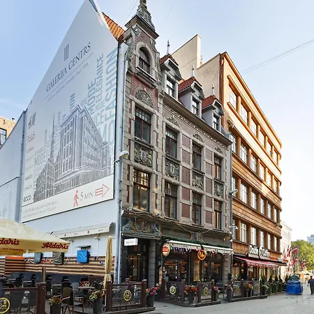 Luxury And Romance In Old Town * Riga